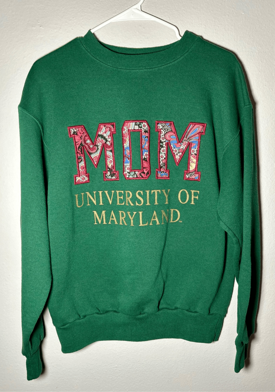 Vtg Maryland Terrapins UMD Embroidered MOM Paisley Lettered Green Crewneck Sz L